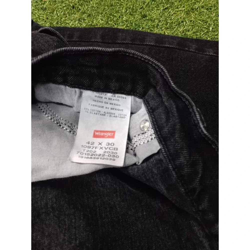 Wrangler Five Star Premium Jeans Mens 42x30 Black Denim Relaxed Fit Straight Leg
